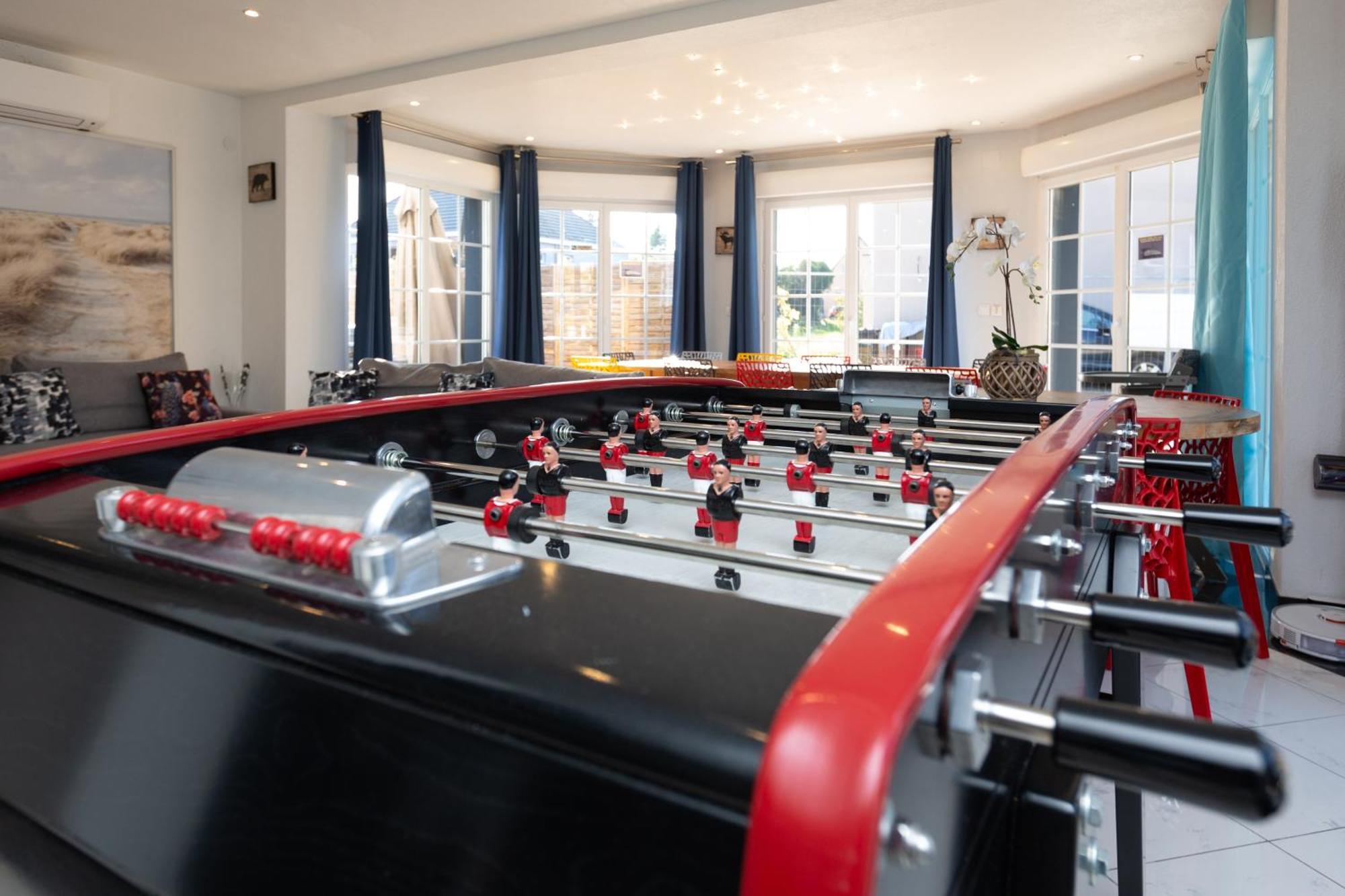 Gites Spa Strasbourg - Villa Ours - Spa Prive, Sauna, Borne D'Arcade, Babyfoot Ittenheim المظهر الخارجي الصورة